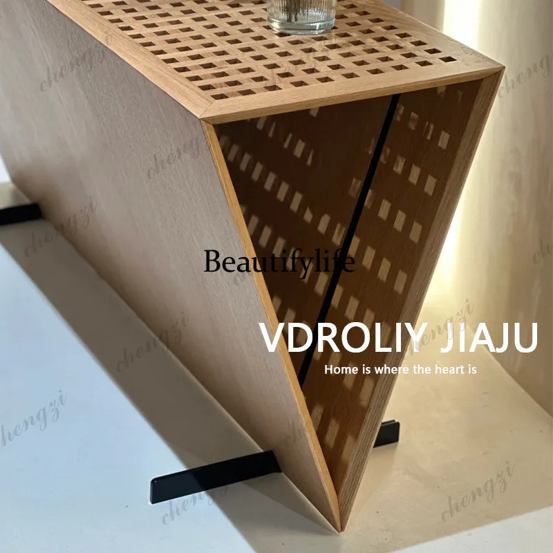 Tables - H134 Szafka w stylu średniowiecznym francuskim