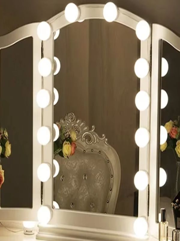 Nowe żarówki do lusterka do ma – Dressing Table Vanity With Lighted Mirror recenzja i cena
